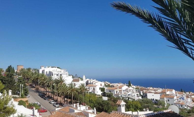 Beautiful Apartment With Amazing Sea View Nerja Ngoại thất bức ảnh